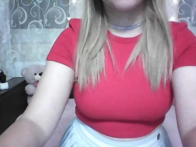 -Sweet-smile- on BongaCams