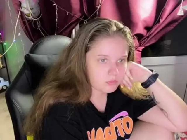 alicepussy — I love kindness, sincerity, generosity, high intelligence, the main thing is that a man is responsive and kind to me.