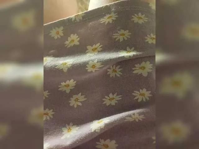 amazingtits-5D on BongaCams 