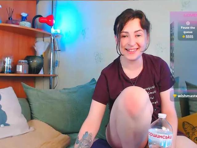 Caroline1995 — Freechat on BongaCams
