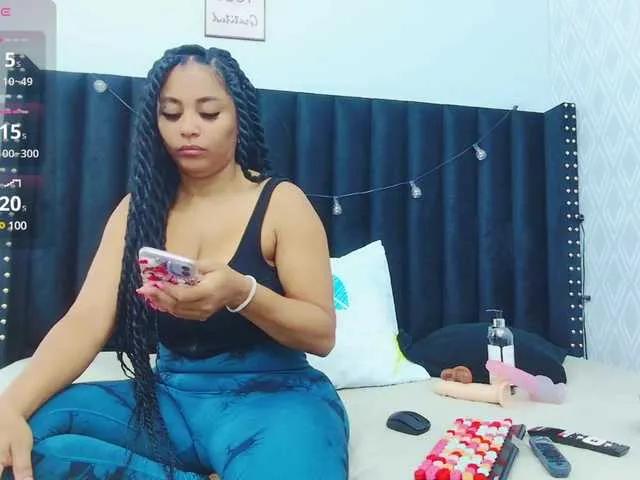colombiamommy on BongaCams