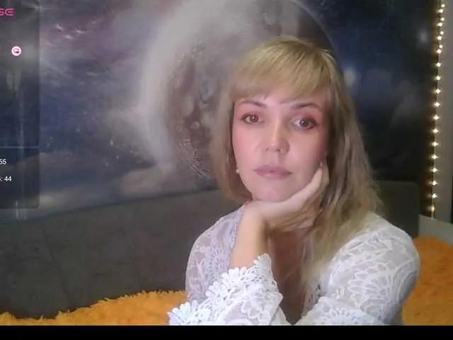 Kissz on BongaCams