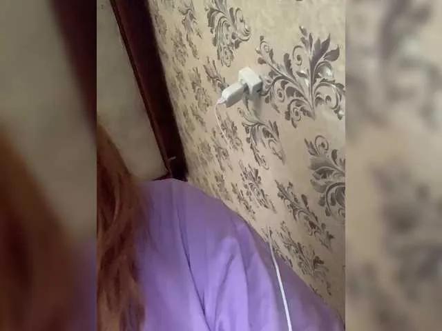 Kseniazoloto1324 — Freechat on BongaCams
