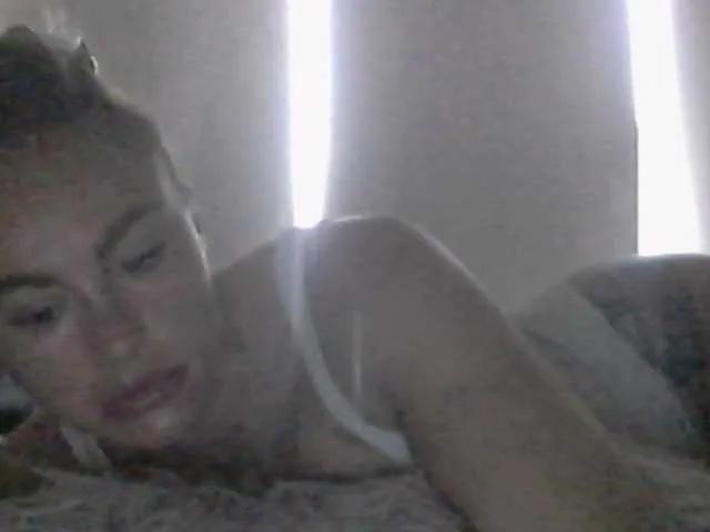 Millisa13 on BongaCams 