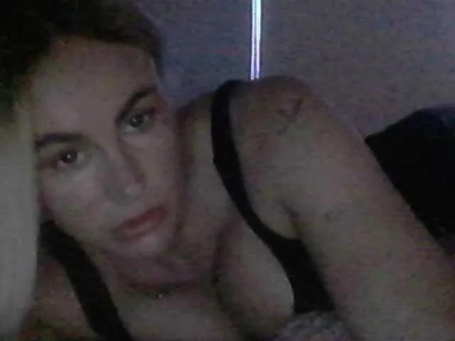 Millisa13 on BongaCams 