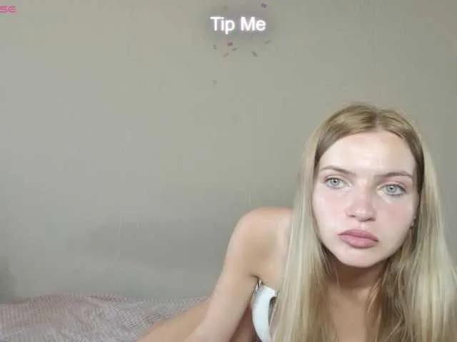 MonicaRosy — Freechat on BongaCams