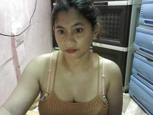 peenastyfame on BongaCams 
