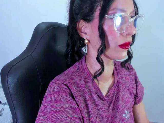 PriscilaSmiith25 on BongaCams