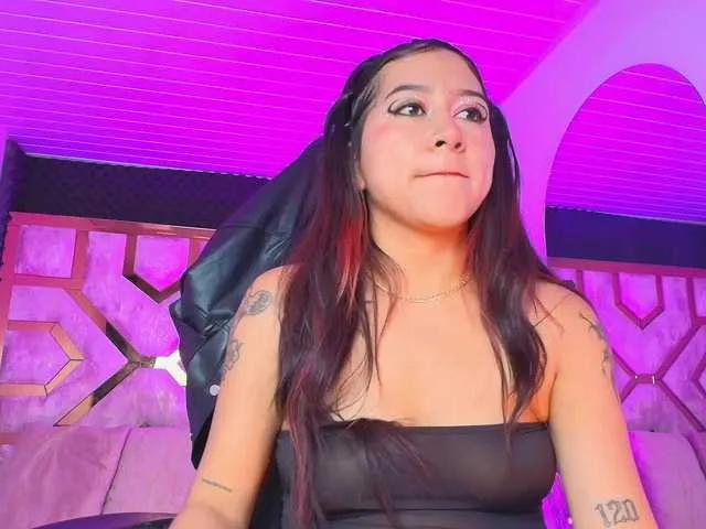 Sabrina-spencerr — Freechat on BongaCams