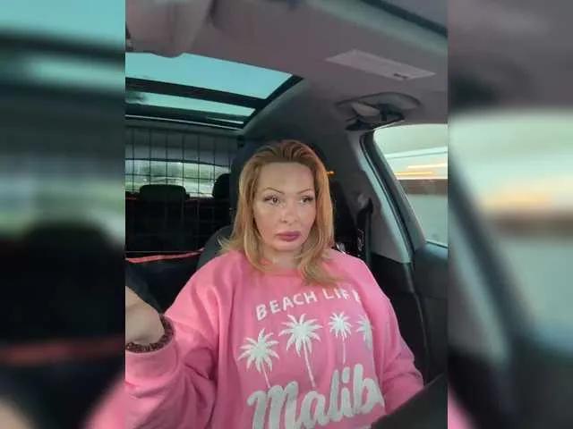 sunnywhite on BongaCams 