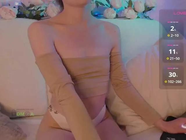 Xtelinaa — Freechat on BongaCams