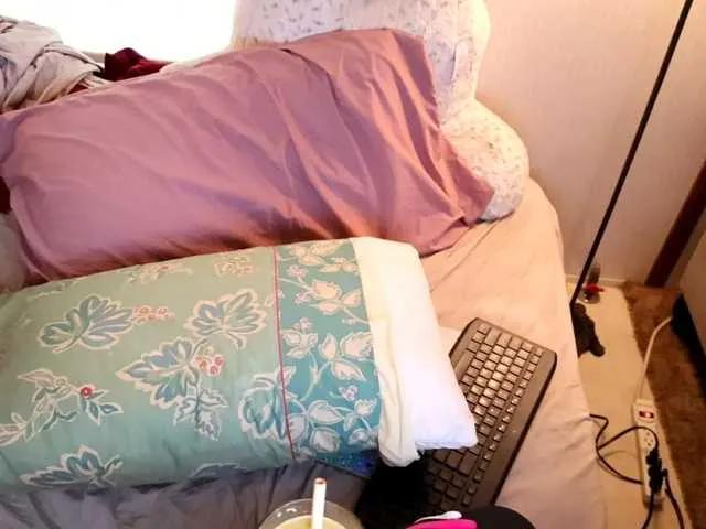 XxpixeyxX on BongaCams 