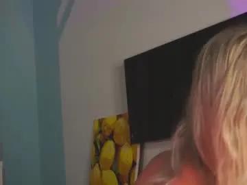 agent_blonde — May is back!  Goal: Anal beads [381 left]  #heels #natural #cute #fitness #tease