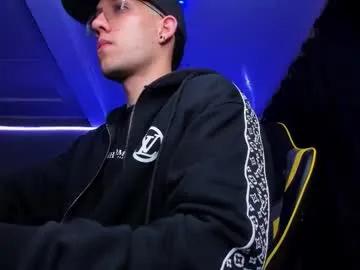 alexgiraldo__ — GOAL: quick flexion (abs - biceps) [50 tokens remaining] Welcome to my room! #young #muscle  #bigcock #lovense #new