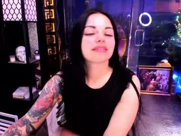 alma_pearl on Chaturbate 