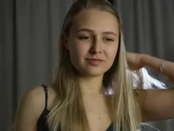 amanda_sayhey — Hey, im new here, MY GOAL [I want to try handbra^^] #new #18 #little #bigass #shy [722 tokens remaining]