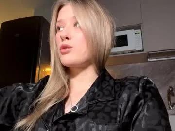 bella_sting — GOAL: Look at my long legs [78 tokens left] My name is Ruby and I'm #18 year old and i am #new #blonde and I'm #young #shy girl here