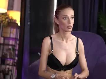 ellieredd on Chaturbate 