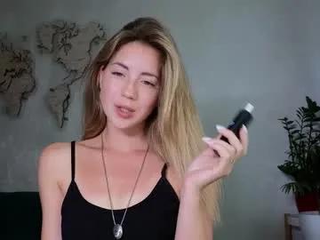 emmi_rosee — time only for us , play with me #blonde #petite #natural #nonude #feet