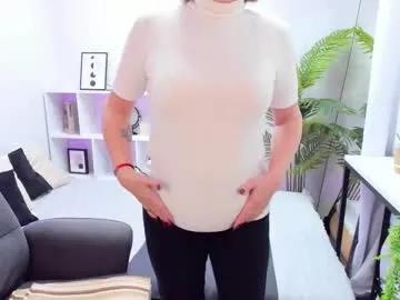 evelynblissful on Chaturbate 