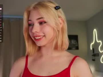 falinegelling — GOAL: sensual suck fingers [25 tokens remaining] Hello everyone I'm Elsa #bigass #18 #lovense #teen #young