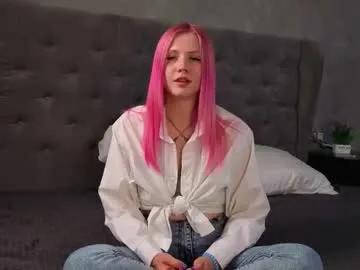 hellocuteee on Chaturbate