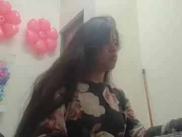 ingrid_casas — #pregnant   #petitepregnant  #braces  #hush   #longhair