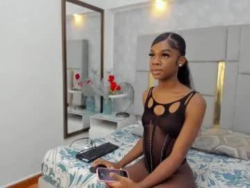 isisbrown_ on Chaturbate 