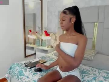 isisbrown_ on Chaturbate 