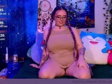 jadeplant — GOAL: fuck myself with dildo [4 tokens remaining]  My fav tip vibes are 38, 69, 100, 333, 1000 #bigboobs #cosplay #bigass #curvy #ahegao