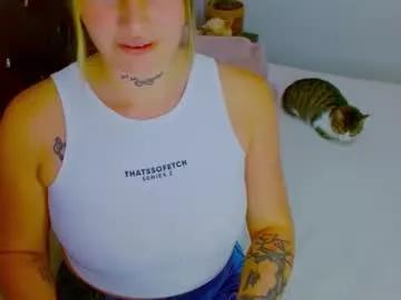 juli_69 — Happy Day - Multi-Goal :  Surprise #anal #bigboobs #squirt #atm #lovense