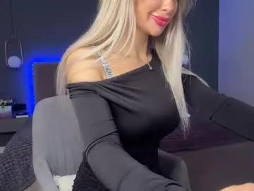kristy_saint — make me wet.. #pantyhose #feet #socks #legs #fetish [0 tokens remaining]