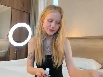 lanisun — GOAL: HARD SLAPS MY ASS [0 tokens remaining] Jane is here! / MY PVT OPEN FOR U RIGHT NOW  #feet #blonde #dildo #lovense #new