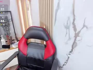 lizziemontana2 on Chaturbate 