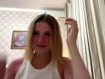 loiscady — Its my first day here boys >< GOAL - dance for u <3  #18 #new #bigboobs #skinny #bigass [100 tokens remaining]