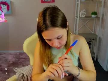 lori_blossom — GOAL: hand bra [19 tokens remaining] Today in the show are hot dances and full naked in pvt ^^ #bigboobs #18 #skinny #tattoo #teen