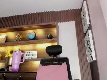 lotti_carter — GOAL: dance sexy Welcome to the paradise!  #feet #bigass #blowjob #squirt  #curvy