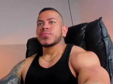 max_sstone — Play cock and cum  [1000 tokens remaining] #muscle #lovense #cum #feet #bigcock