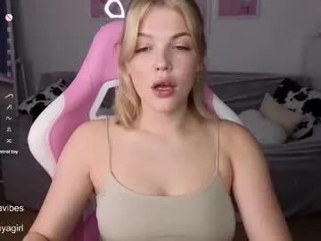 maya_blonde18 on Chaturbate 