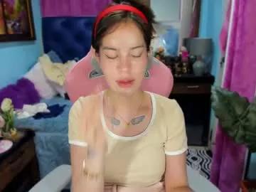 missvalentine18 on Chaturbate 