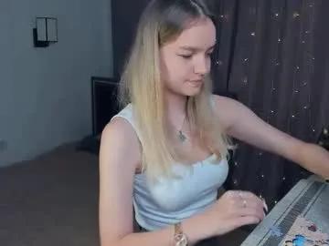 moonperedz on Chaturbate 