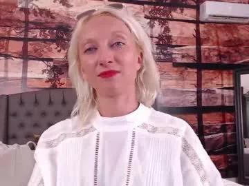 natalie_bitton on Chaturbate 