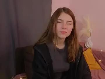 pamilarakestraw — hello cb  im daniella ^^ goal : the ice melts on my belly   #shy #brunette #feet #young #tongue [331 tokens remaining]