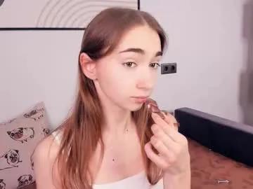 polly_bee on Chaturbate 