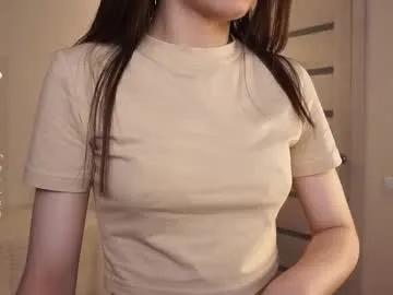 rowenadowe — Goal: make my fingers wet!! / Nice to meet you i'm Asley / #asian #smalltits #18 #squirt #lovense [33 tokens remaining]