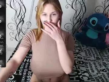 royangela — take off your top and make me jump 10 times, honey  [152 tokens remaining   #bigboobs #pregnant #german #redhead #puffynipples"