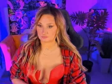 sarahholly on Chaturbate 