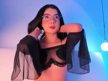 sarita__gomez — Hello, I'm so horny and don't let my pussy dry - #bigclit #bigpussylips #hairy #daddysgirl #feets