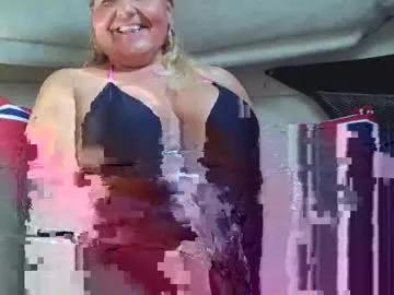 southernwhiskeygirl — Southernwhiskeygirl's room- on cam with Kji2249! Be sure to tip & follow him too!! #mature  #deepthroat  #makemecum  #hotelparty  #fwb