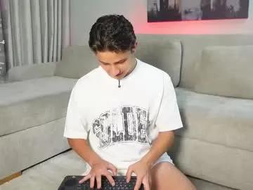 theohawke_ — Im backkkk // GOAL: make my ass tingle [327 tokens left] #teen #lovense #bigcock #feet #socks